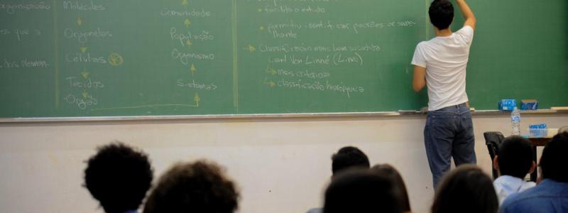 Escola é condenada por uso indevido de imagem de aluna