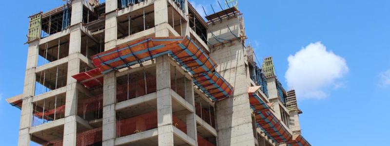 Construtora é condenada a pagar multa por atrasar entrega de imóvel