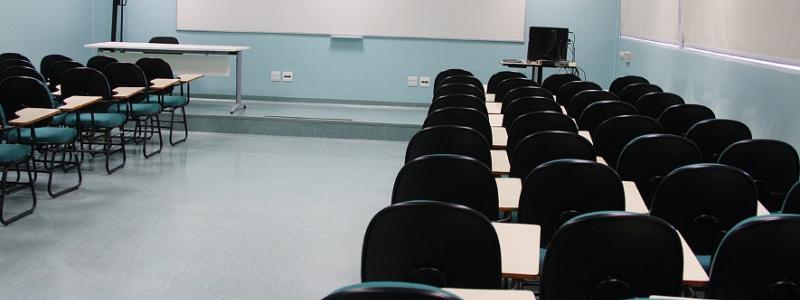 Escola não pode reter histórico escolar de aluno inadimplente
