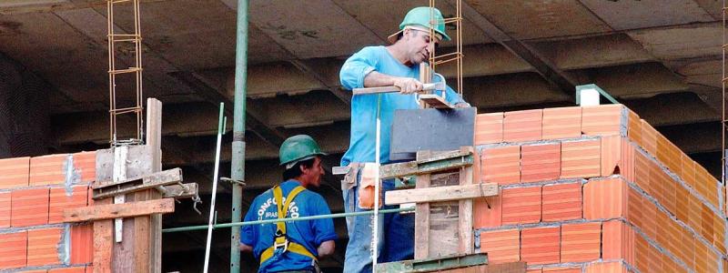 Construtora deverá indenizar por exigir atestado de antecedentes criminais