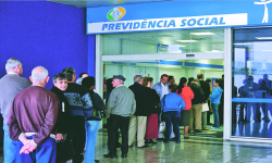 Aposentados já podem consultar atrasados
