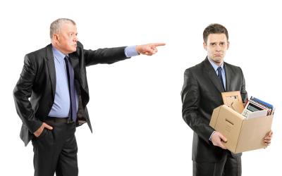 Empresas não pagam verbas rescisórias e são condenadas em danos morais