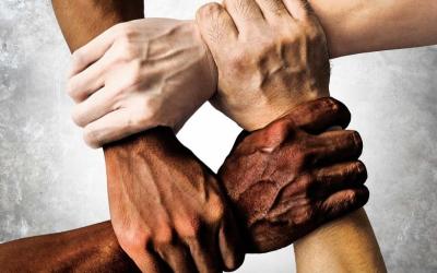 Ofensa de cunho racista gera indenização