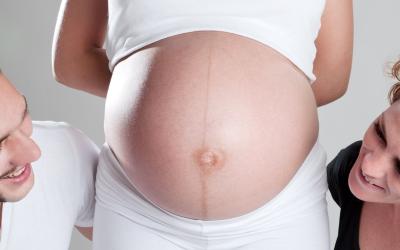 Criança nascida de barriga de aluguel será mantida com pai que a registrou