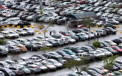 Supermercado indenizará cliente sequestrada em estacionamento