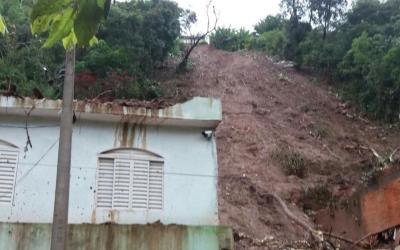 Proprietários de imóvel atingido por deslizamento serão indenizados